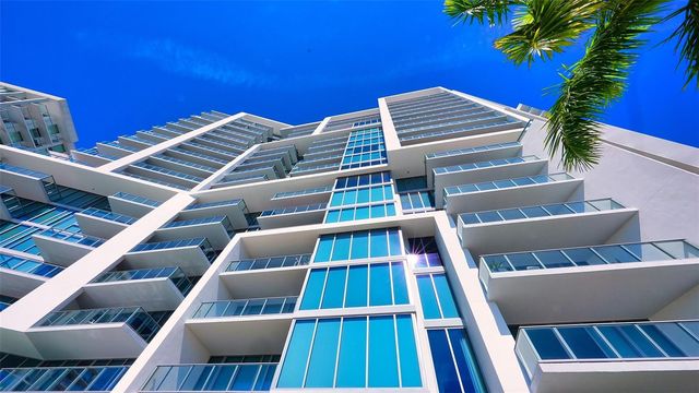 1155 N GULFSTREAM AVENUE 308, Sarasota, FL 34236