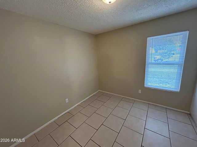 6007 W BANFF Lane, Glendale, AZ 85306