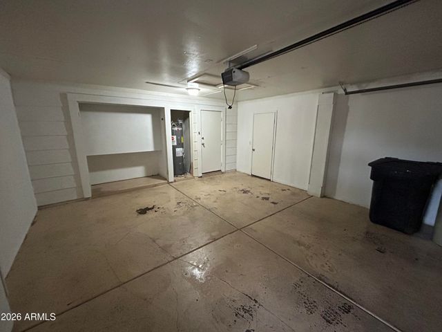 6007 W BANFF Lane, Glendale, AZ 85306