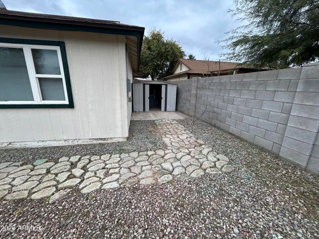 6007 W BANFF Lane, Glendale, AZ 85306