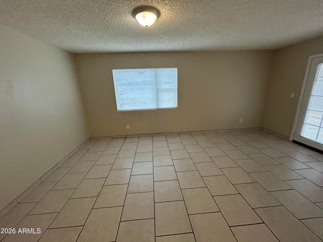 6007 W BANFF Lane, Glendale, AZ 85306