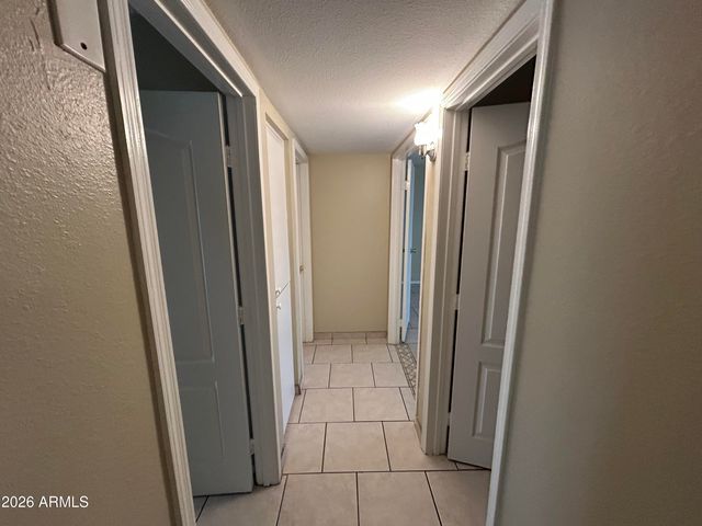 6007 W BANFF Lane, Glendale, AZ 85306