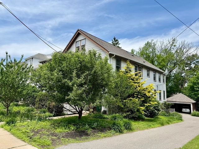 519 Belmont St 1, Belmont, MA 02478