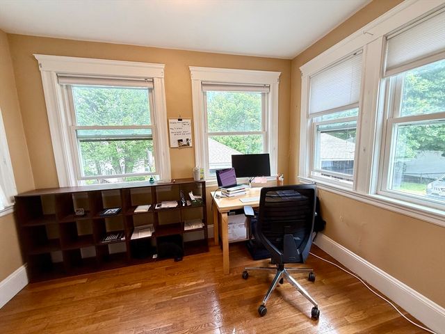 519 Belmont St 1, Belmont, MA 02478