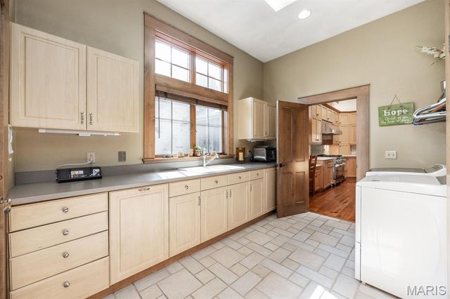 21 Raven Oak Drive, Shiloh, IL 62221
