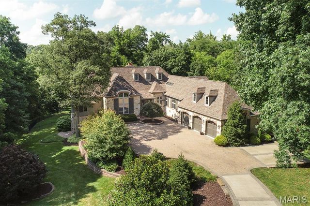 21 Raven Oak Drive, Shiloh, IL 62221
