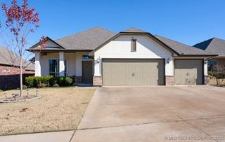 11009 Augusta Drive, Jenks, OK 74037