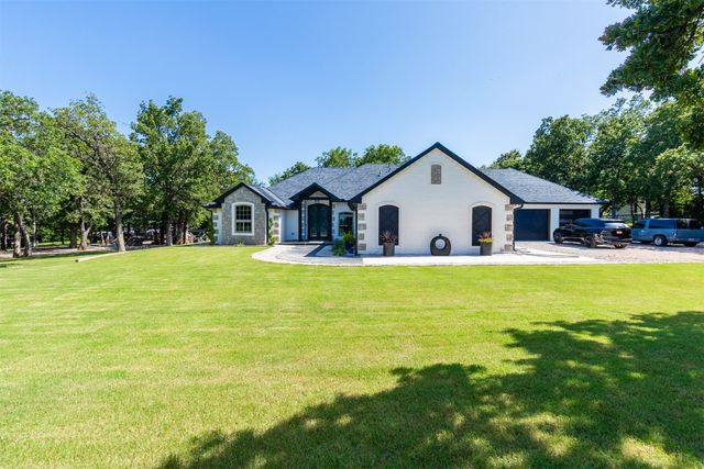2356 SW 7th Street, Blanchard, OK 73010
