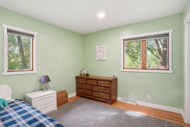 13224 Taylor Place, Burnsville, MN 55337