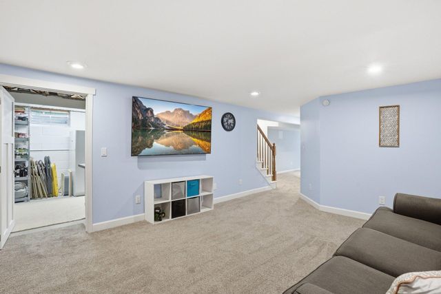 13224 Taylor Place, Burnsville, MN 55337