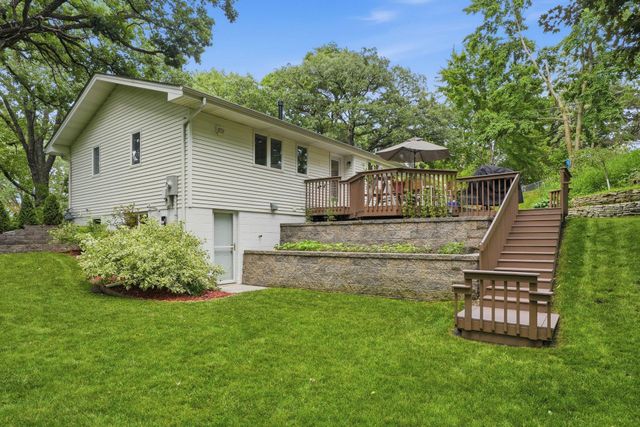13224 Taylor Place, Burnsville, MN 55337