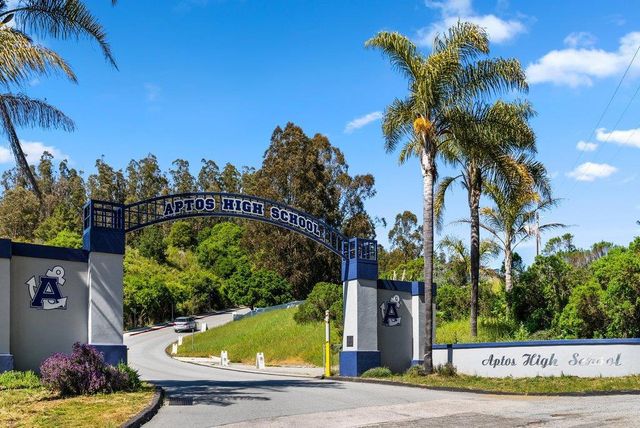 163 Anita Avenue, Aptos, CA 95003