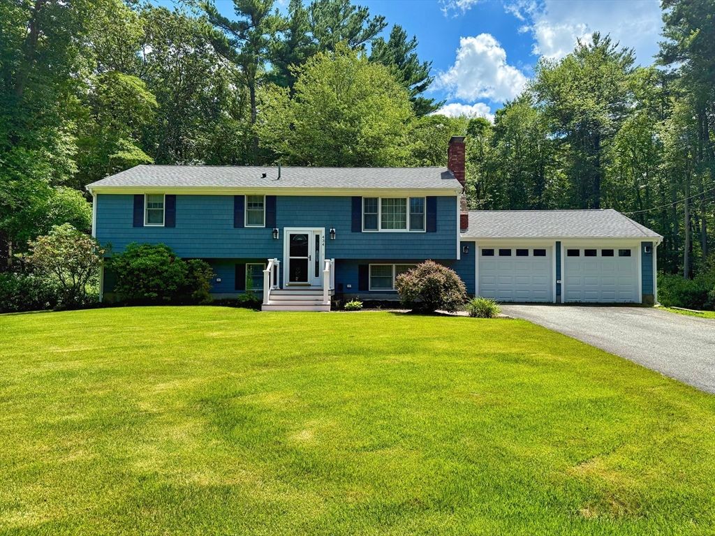 434 Lincoln St, Abington, MA 02351
