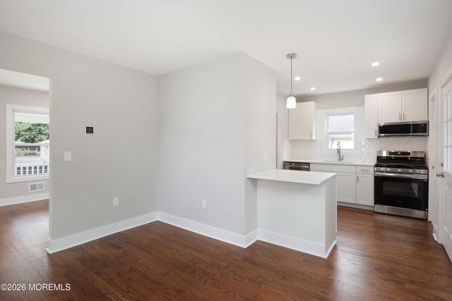 43 E Westside Avenue, Red Bank, NJ 07701