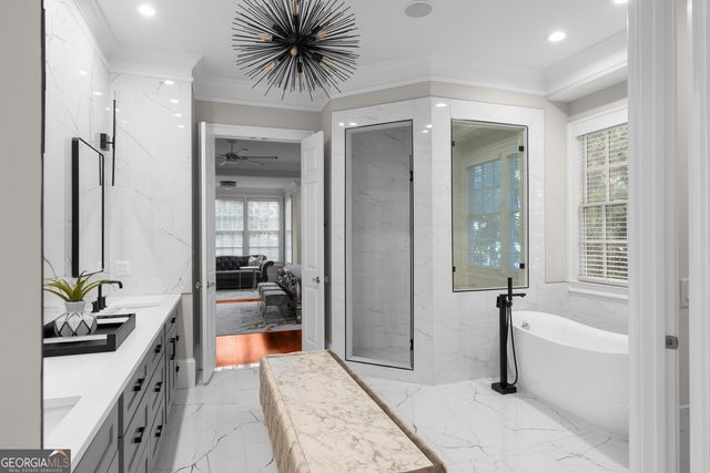 980 Fenimore Circle, Sandy Springs, GA 30350