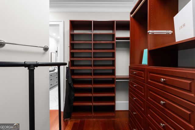 980 Fenimore Circle, Sandy Springs, GA 30350