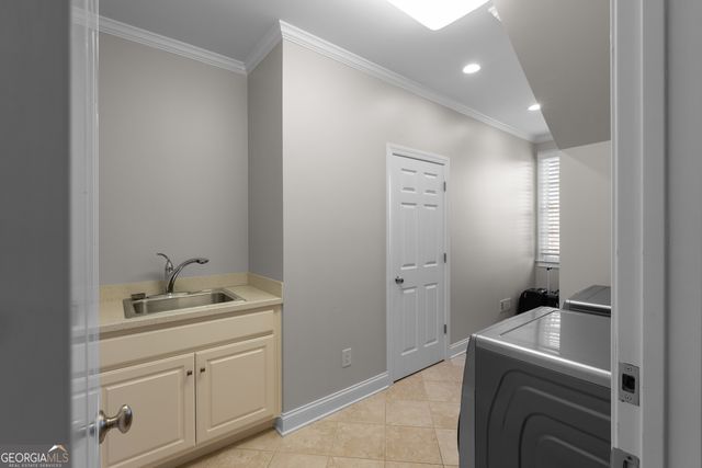 980 Fenimore Circle, Sandy Springs, GA 30350