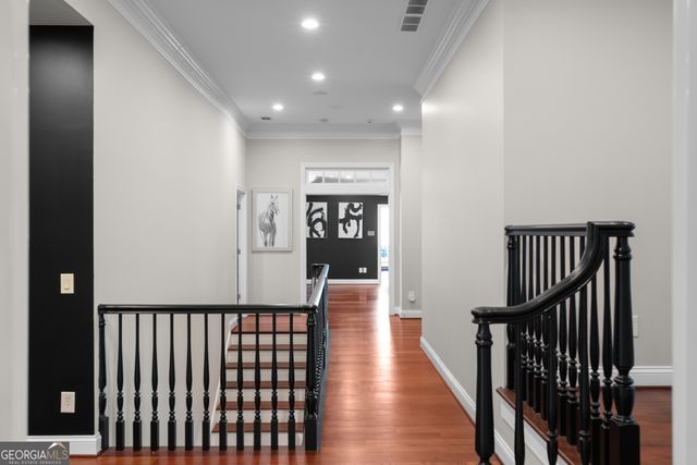 980 Fenimore Circle, Sandy Springs, GA 30350