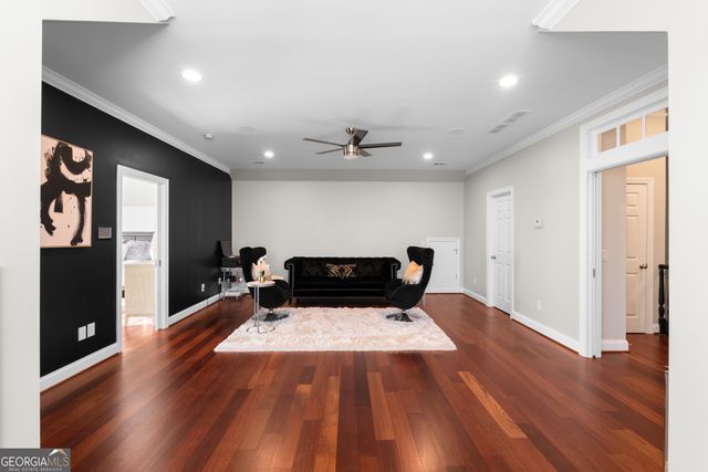 980 Fenimore Circle, Sandy Springs, GA 30350