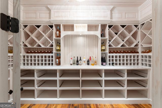 980 Fenimore Circle, Sandy Springs, GA 30350