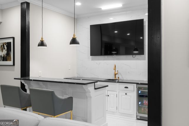 980 Fenimore Circle, Sandy Springs, GA 30350