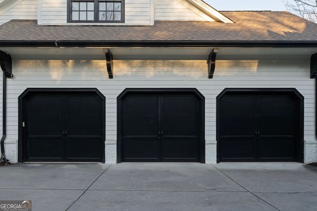 980 Fenimore Circle, Sandy Springs, GA 30350