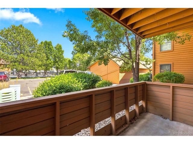 3295 S Ammons St 108, Lakewood, CO 80227