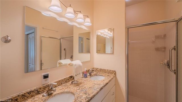 20650 Candlewood Hollow, Estero, FL 33928