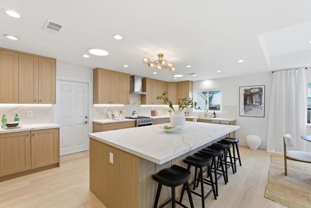 1526 Crespi Drive, San Jose, CA 95129