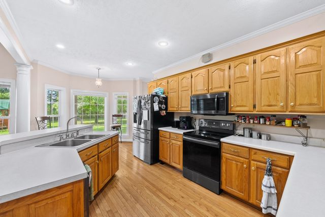 3290 Anes Station Rd, Lewisburg, TN 37091