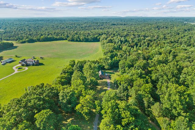 3290 Anes Station Rd, Lewisburg, TN 37091