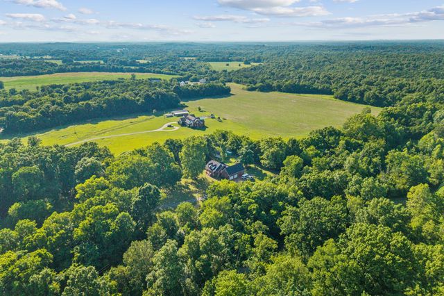 3290 Anes Station Rd, Lewisburg, TN 37091