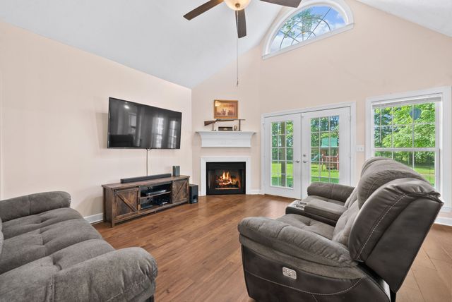 3290 Anes Station Rd, Lewisburg, TN 37091
