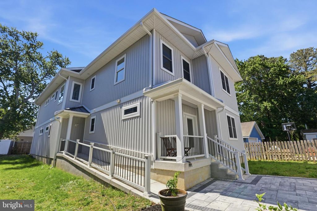 20527 WASHINGTON ST, Rehoboth Beach, DE 19971