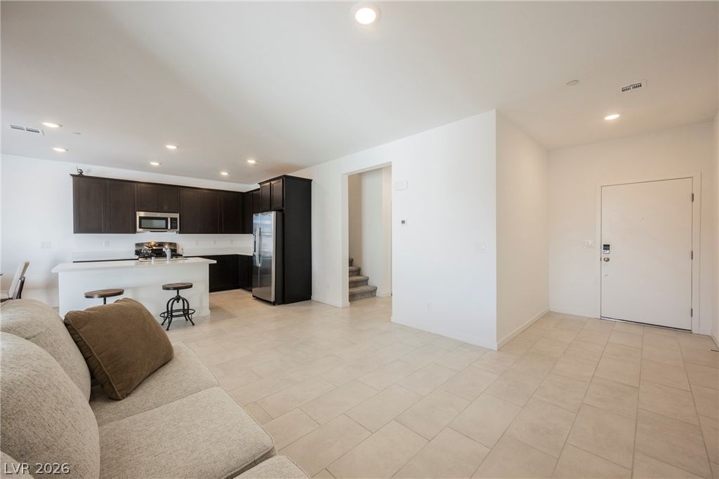 1048 Gabriela Ridge Lane, Henderson, NV 89002 — photo 3