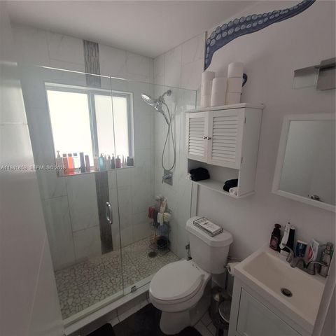 2610 Fletcher St, Hollywood, FL 33020