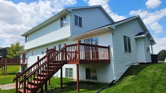 4725 Fox Grove ROAD, Sheboygan, WI 53081