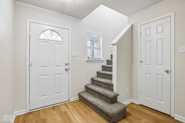 2002 Evergold Circle, Greenwood, IN 46143
