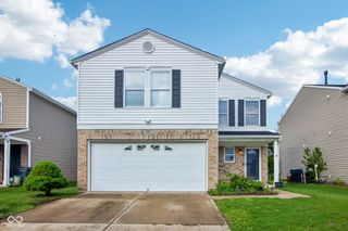 2002 Evergold Circle, Greenwood, IN 46143
