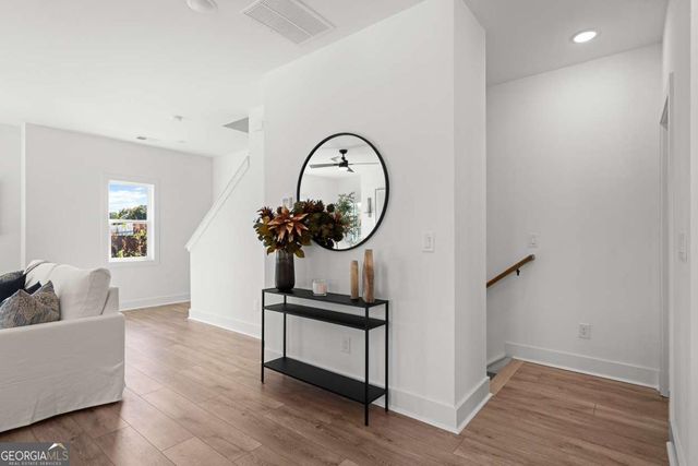 367 King's Landing, Hapeville, GA 30354