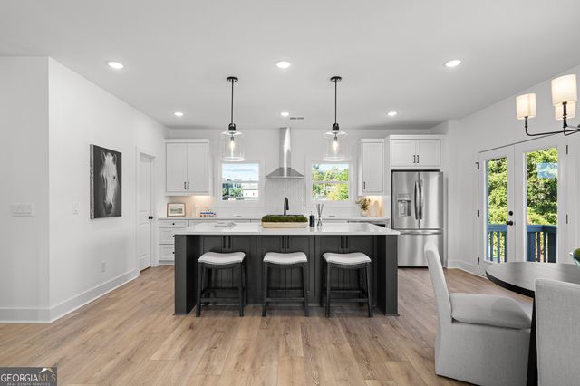 367 King's Landing, Hapeville, GA 30354