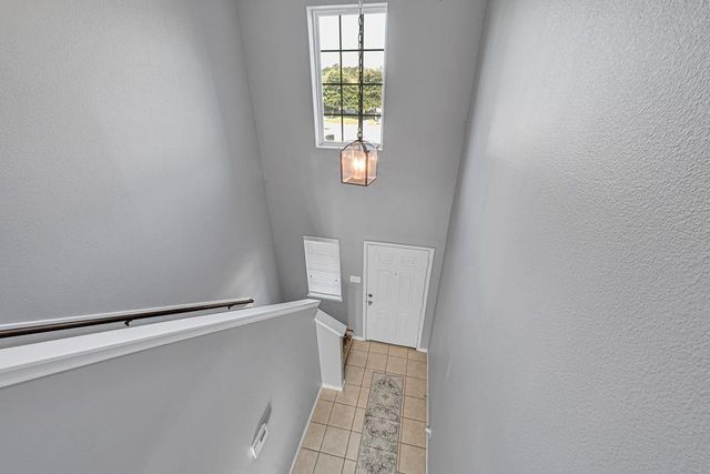6406 Lost Pines Bend, Houston, TX 77049