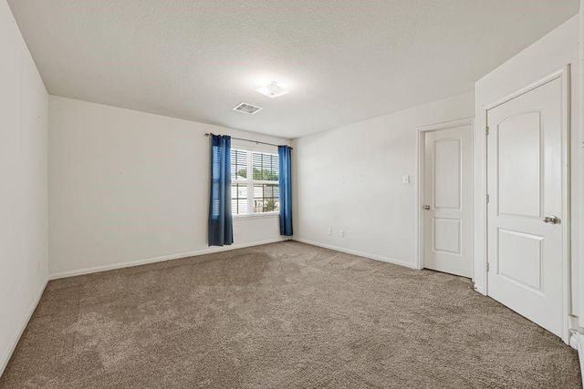 6406 Lost Pines Bend, Houston, TX 77049