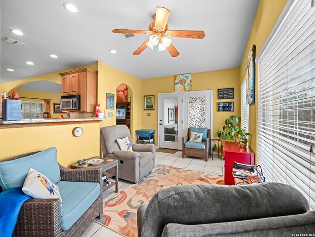 1748 Fm 3424, Canyon Lake, TX 78133