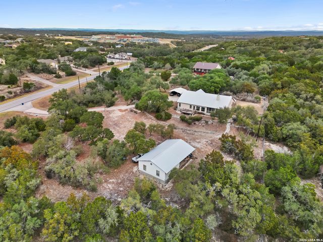 1748 Fm 3424, Canyon Lake, TX 78133