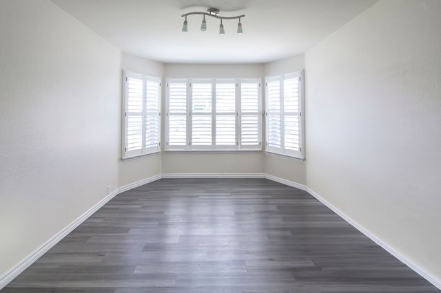 8516 Silverbell Lane, Fort Worth, TX 76140