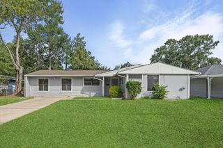 6025 Wortham Way, Houston, TX 77033