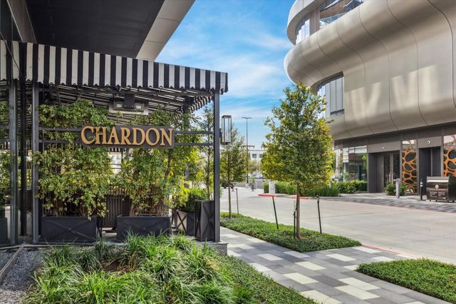 1711 Allen Parkway 1903, Houston, TX 77019