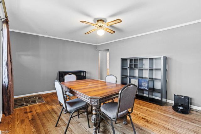 4271 W Highland Road, Milford, MI 48380