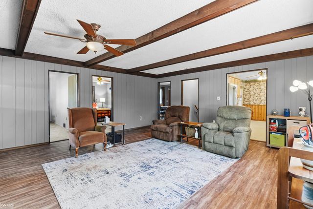 4271 W Highland Road, Milford, MI 48380